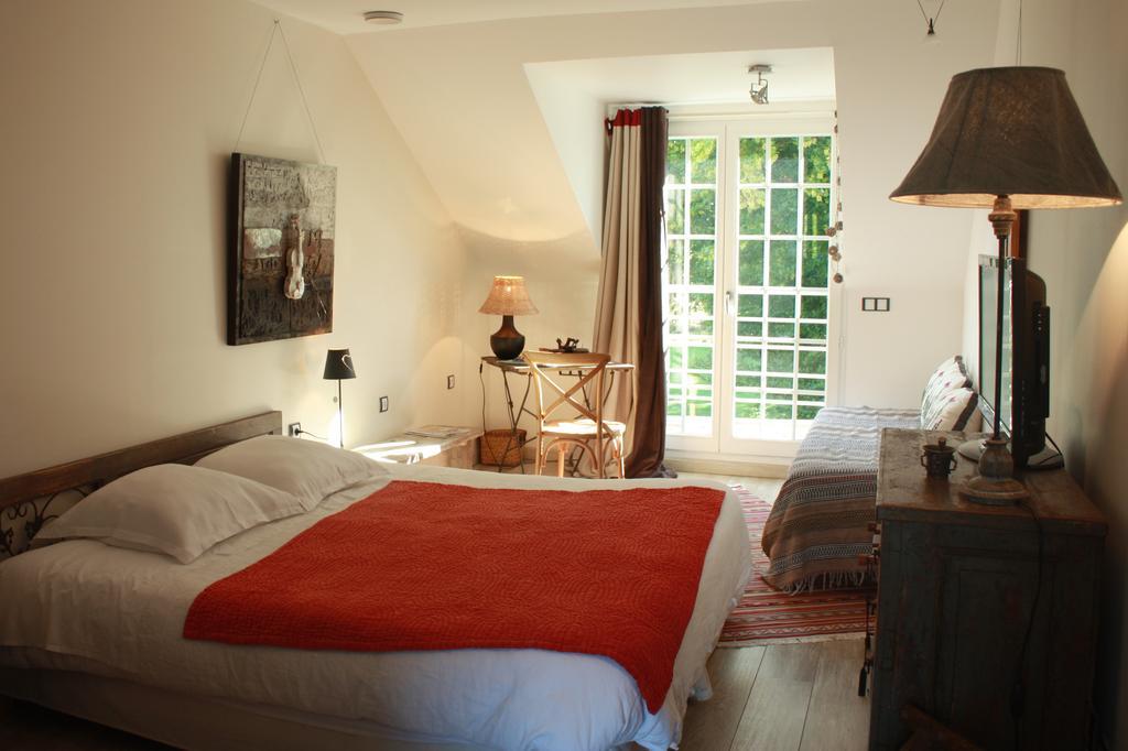Bed and Breakfast Maison Prairie Bonheur Magny-les-Hameaux Exteriér fotografie