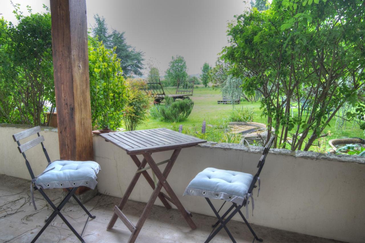 Bed and Breakfast Maison Prairie Bonheur Magny-les-Hameaux Exteriér fotografie